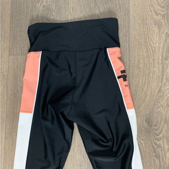 P.E Nation Without Limits Legging High Rise Waist 7/8 length Black Size Small - Picture 14 of 16